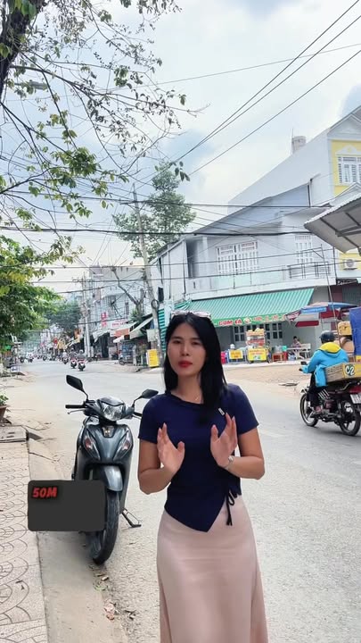 Bán gấp FrontHouse mặt tiền Phan Huy Chú - An Khánh 70m² - Vị trí đắc địa gần ĐH Y Dược!