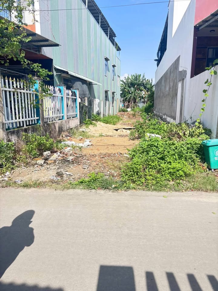 Đất nền khu vực Khuê Trung, Đà Nẵng 182m² - Vị trí đắc địa, giá chỉ 2.3 tỷ!