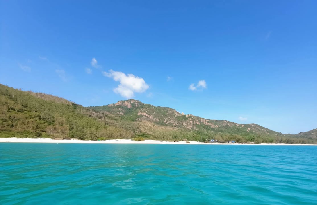 Đất nền biển 20.000m² Cam Ranh giá 60 tỷ - Sổ đỏ chính chủ, cơ hội đầu tư sinh lời!