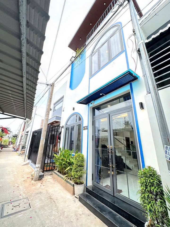 Nhà trệt lầu mini Hẻm 3 Bùi Hữu Nghĩa 44m² - Nội thất đầy đủ, giá tốt!