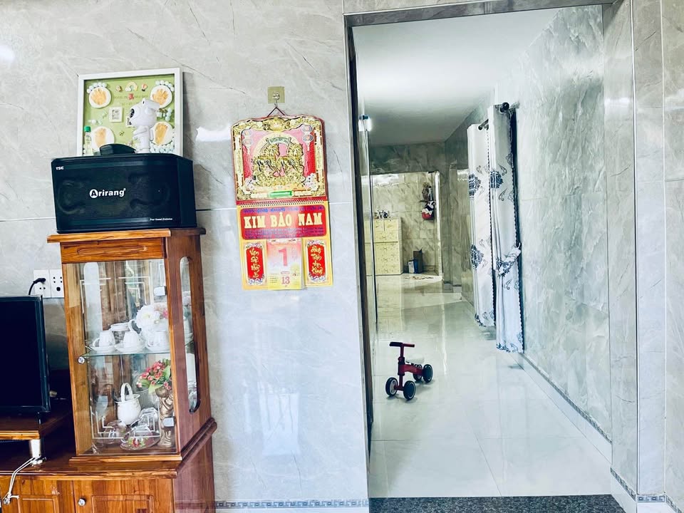 Nhà gác lửng 130m² đường Nam Cao, Đà Nẵng - Giá chỉ 2 tỷ - Cơ hội đầu tư tốt!