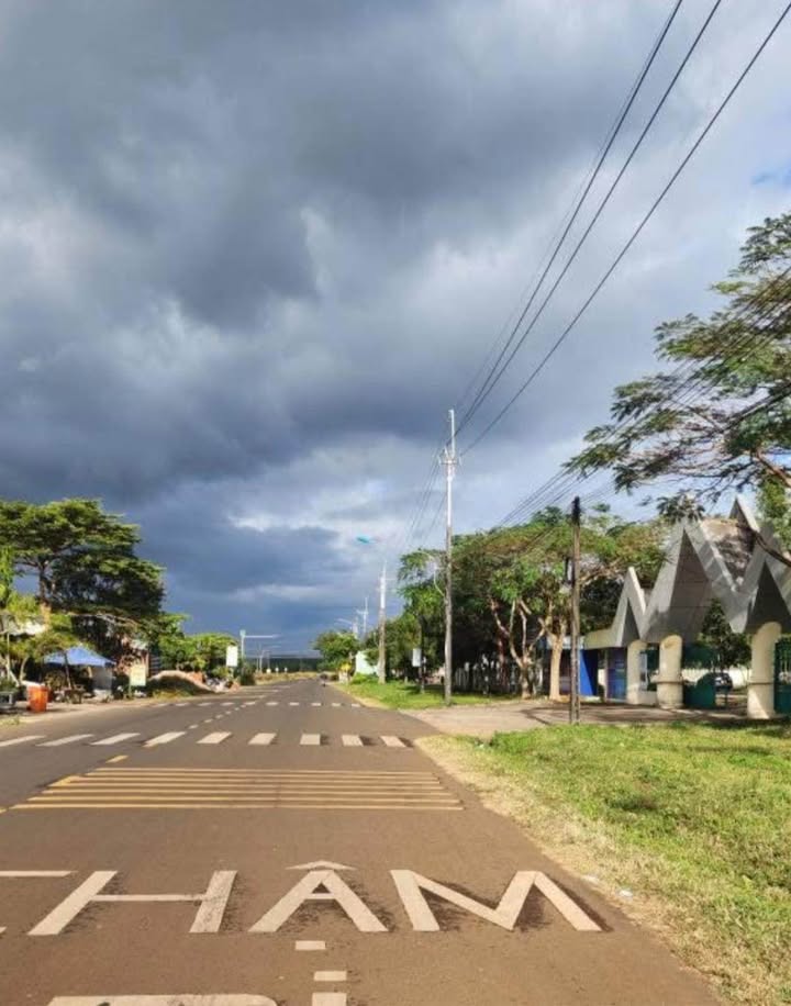 Đất mặt tiền Trần Nhật Duật, Phường Diên Hồng, Gia Lai - 180m² giá 2 tỷ, đầu tư kinh doanh sinh lời!