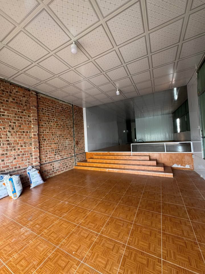 Mặt bằng Nguyên Tử Lực Đà Lạt 77m² giá 8 triệu - Mặt tiền kinh doanh sầm uất!