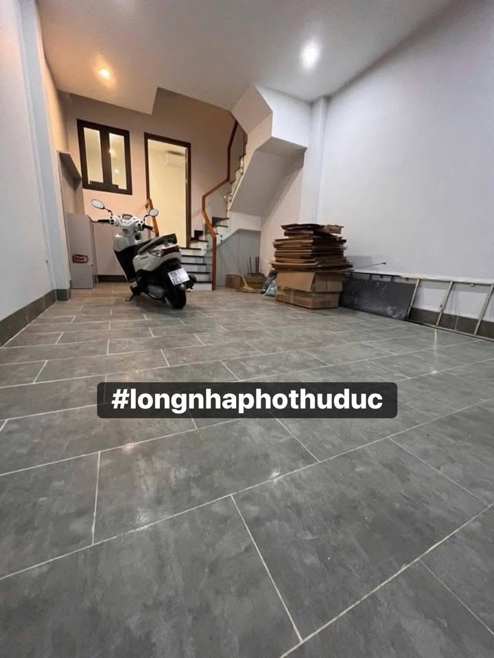 Căn hộ dịch vụ 4 tầng tại Trường Thọ, Thủ Đức 56m² giá 7.9 tỷ - Thiết kế hiện đại, chính chủ!