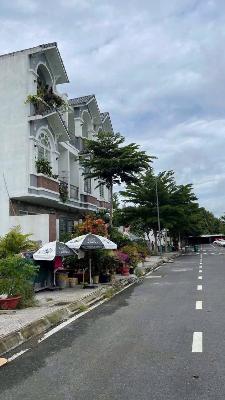 Đất nền Cái Răng, Cần Thơ 67m² giá 1.9 tỷ - Sổ hồng chính chủ, đổ móng sẵn!