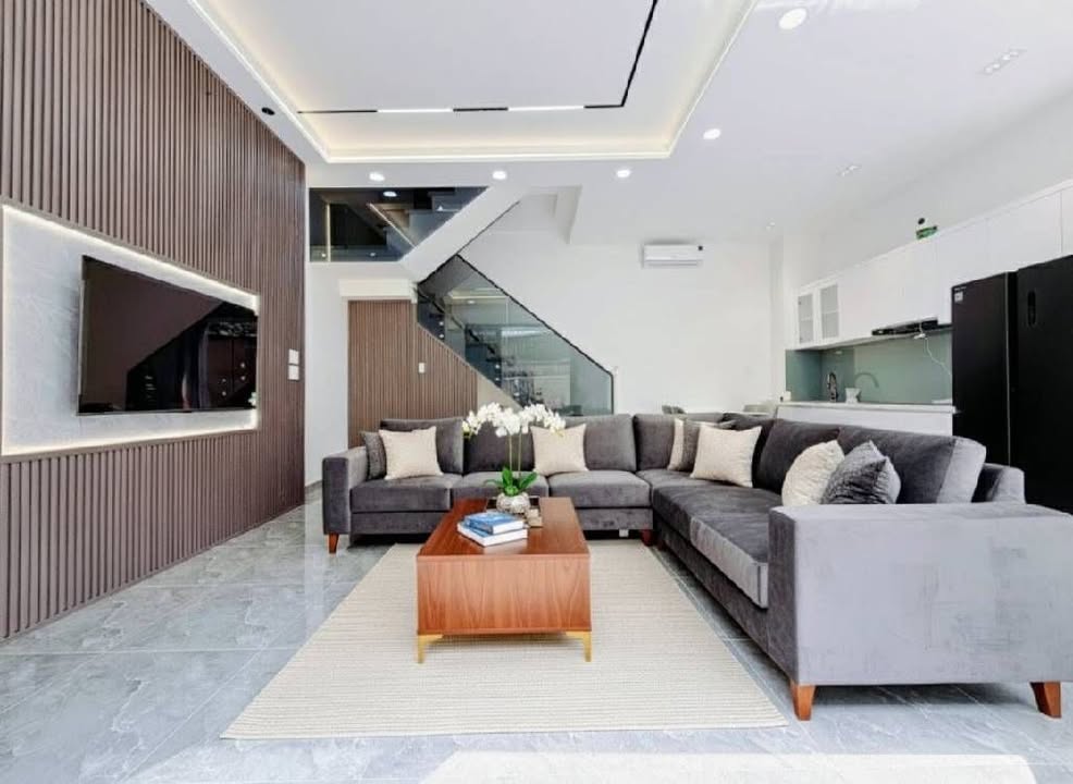 Nhà phố Tân Hưng Q7 43m² giá 5.99 tỷ - Hẻm ô tô, sổ hồng chính chủ!