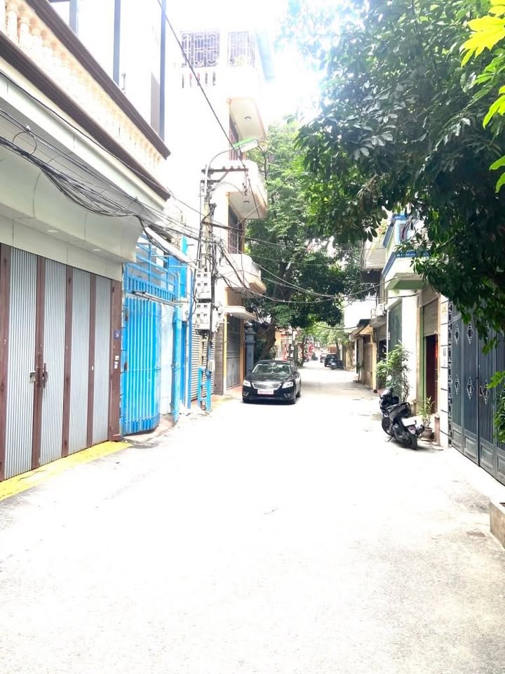 Đất phân lô đường Hoàng Văn Thái 105m² giá 20 tỷ - Cơ hội đầu tư vàng!