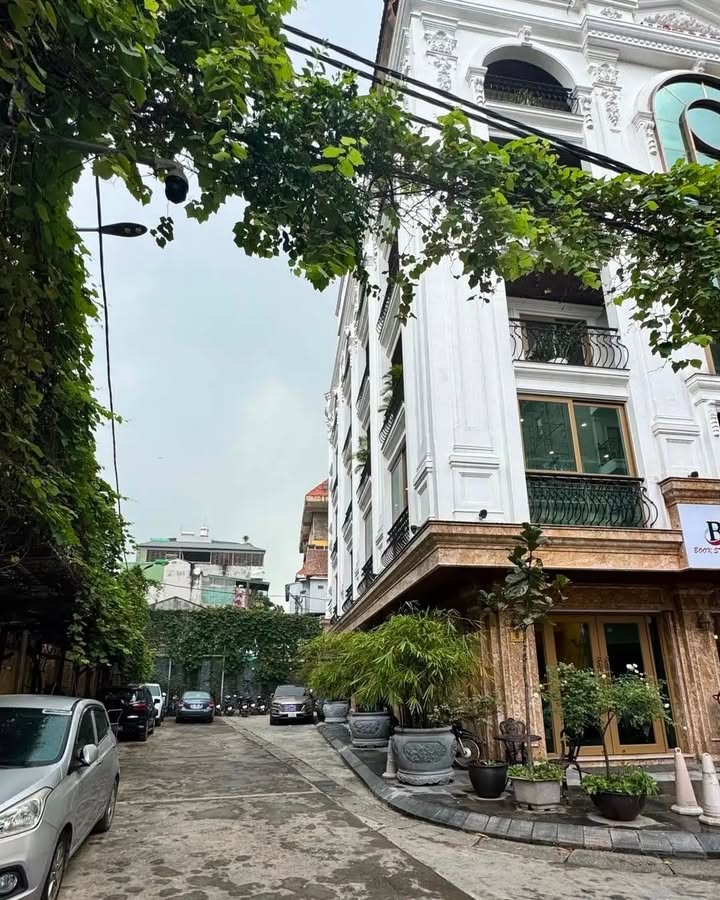 Cho thuê nhà nguyên căn Tây Kết - Hai Bà Trưng 50m² - Thiết kế hiện đại, thuận tiện cho kinh doanh!