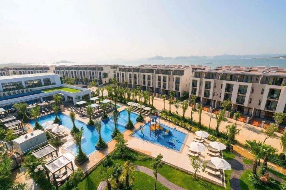 Nhà phố LK Lotus Hạ Long 96m² giá 9 tỷ - Full nội thất cao cấp, gần bãi tắm!