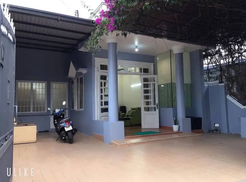 Nhà bán tại P5 Đà Lạt 130m² giá 7 tỷ - View cực đẹp, sân vườn thoáng mát!