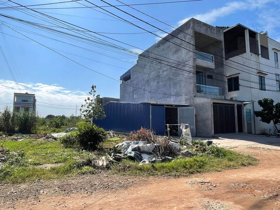 Lô đất KDC số 3 Tân Lập 100m² giá 3 tỷ - Vị trí đắc địa gần hồ điều hòa!