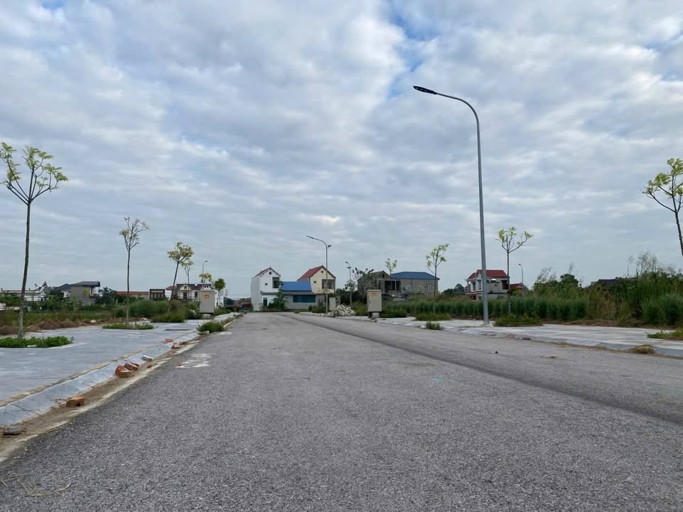 Lô đất Hoằng Giang 212m² giá 2.1 tỷ - Mặt tiền 10m đẹp mắt!