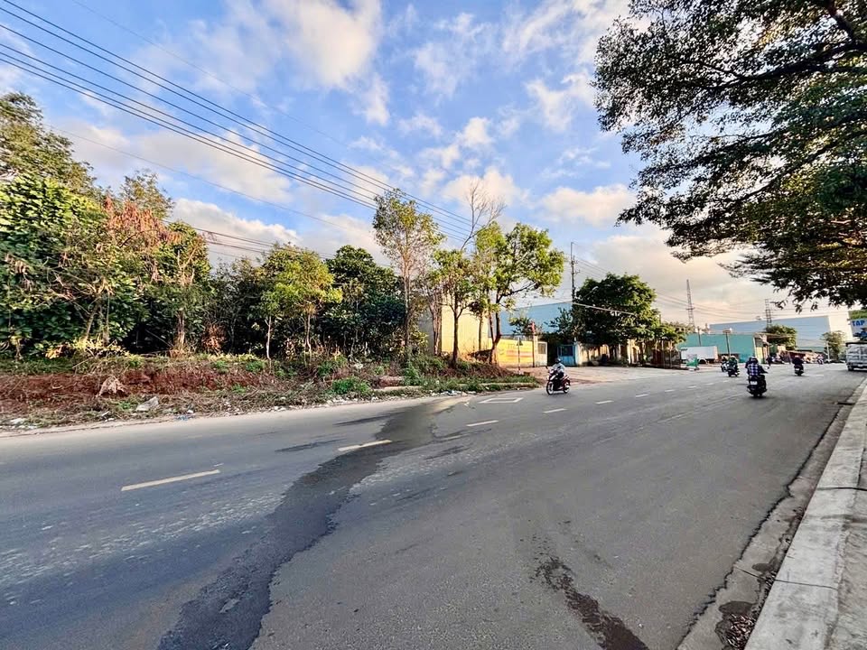 Đất mặt tiền Trần Nhật Duật, Buôn Ma Thuột 328m² giá 2.255 tỷ - Cơ hội đầu tư tuyệt vời!