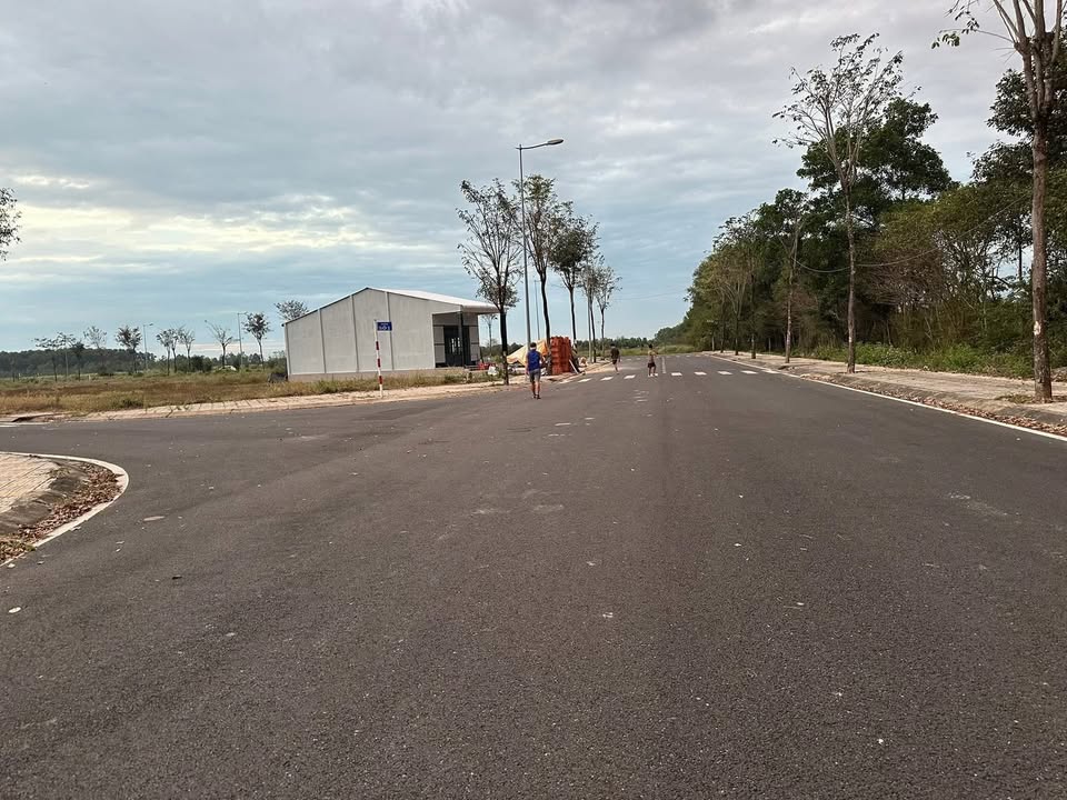 Đất An Nhơn Tây 300m² giá 2.9 tỷ - Sổ hồng riêng, không quy hoạch!