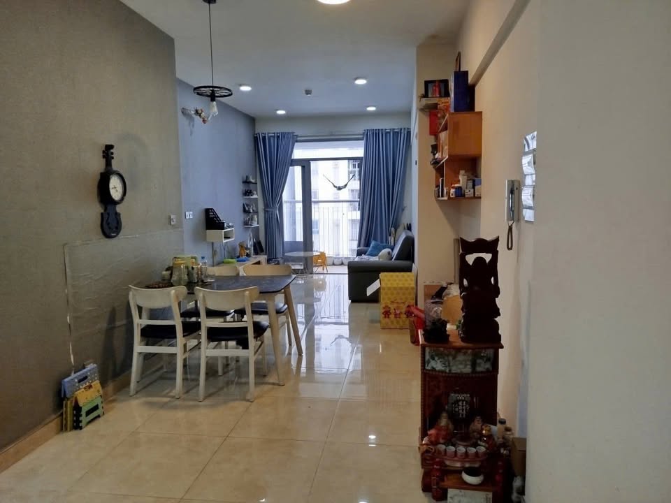 Căn hộ Luxgarden 77m² giá 3.75 tỷ - Sổ hồng riêng, tiện ích đầy đủ!