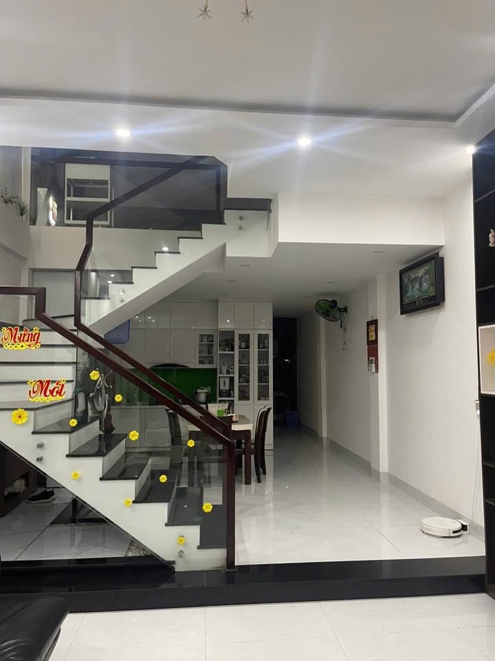 Nhà 3 tầng Hòa An, Cẩm Lệ 100m² giá 7.95 tỷ - Chính chủ bán gấp!