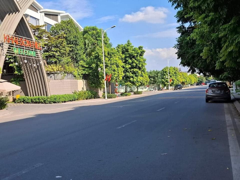 Đất nền Ngọc Thụy Long Biên 52m² giá 7.38 tỷ - Sổ đỏ chính chủ, vị trí đẹp!