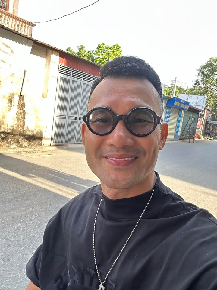 FrontHouse Nguyễn Văn Cừ Long Biên 40m² giá 12 tỷ - Đầu tư sinh lời ngay lập tức!