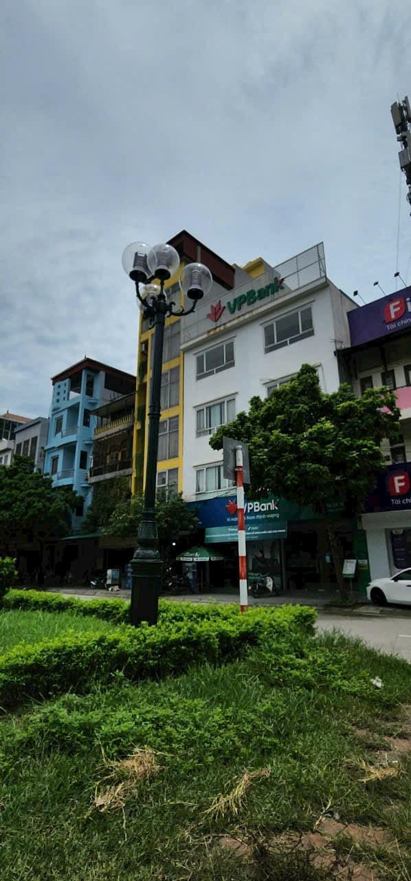 Mặt Phố Uy Nỗ Đông Anh 66m² giá 15.9 tỷ - Kinh doanh đỉnh cao!