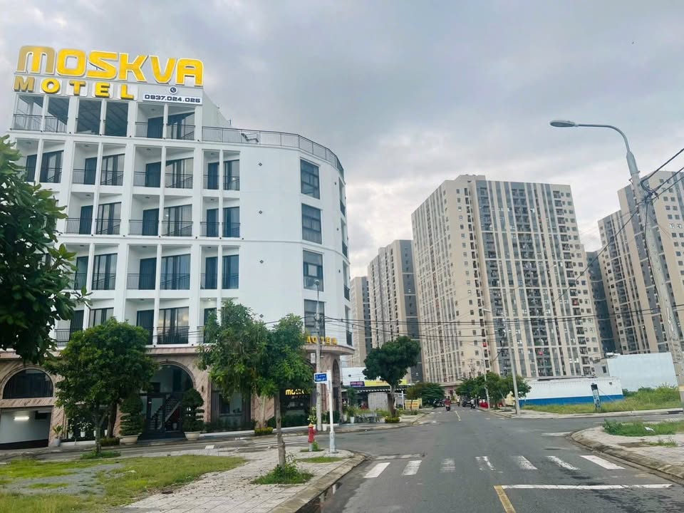 Đất mặt tiền Trung Lập 8, Liên Chiểu, Đà Nẵng 100m² giá 4.05 tỷ - Cơ hội đầu tư tiềm năng!