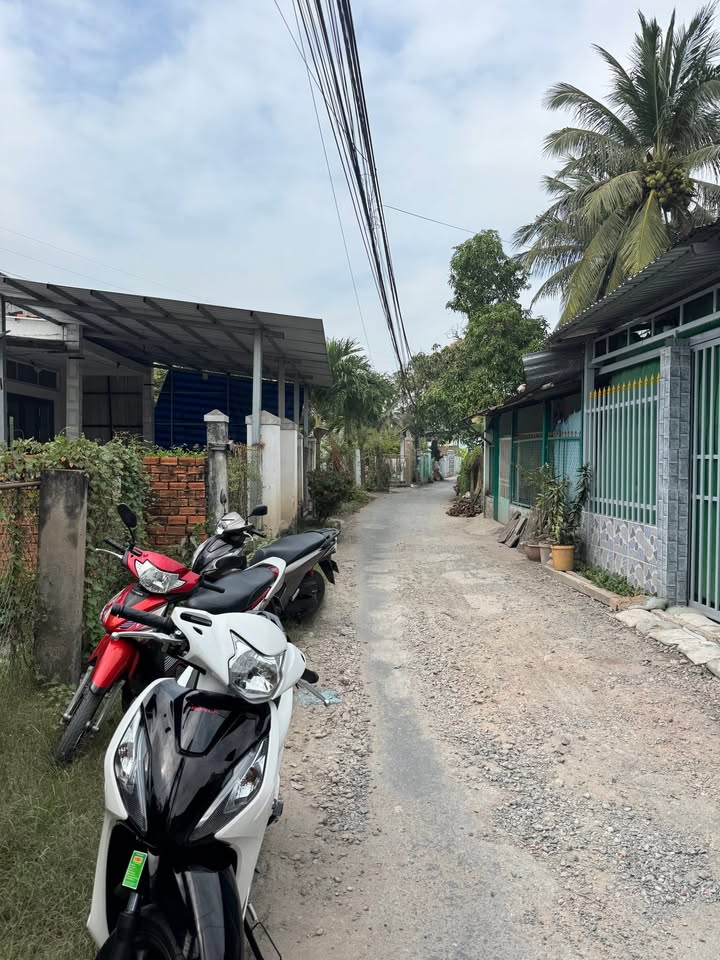 Bán đất tặng nhà tại Thới An, Ô Môn - Diện tích 105m² chỉ 600 triệu VND!