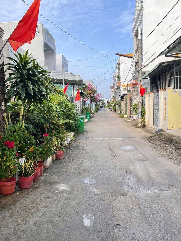 Đất nền An Bình Cần Thơ 100m² giá 2.5 tỷ - Vị trí đẹp, giao thông thuận lợi!