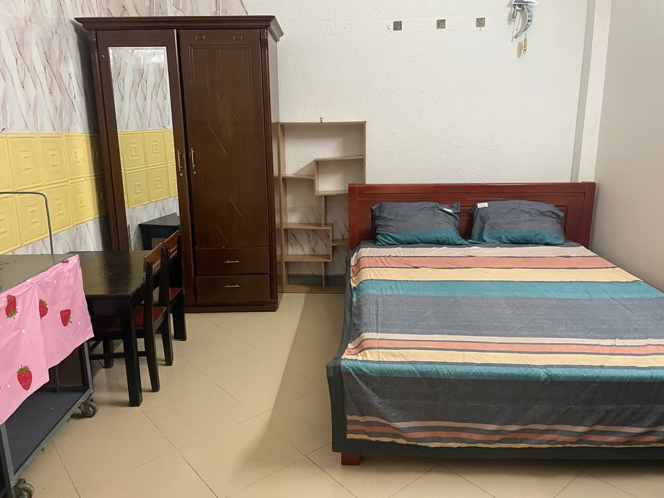 Phòng cho thuê tại Hải Châu 20m² giá 3.2 triệu - Đầy đủ nội thất, gần cầu Rồng!