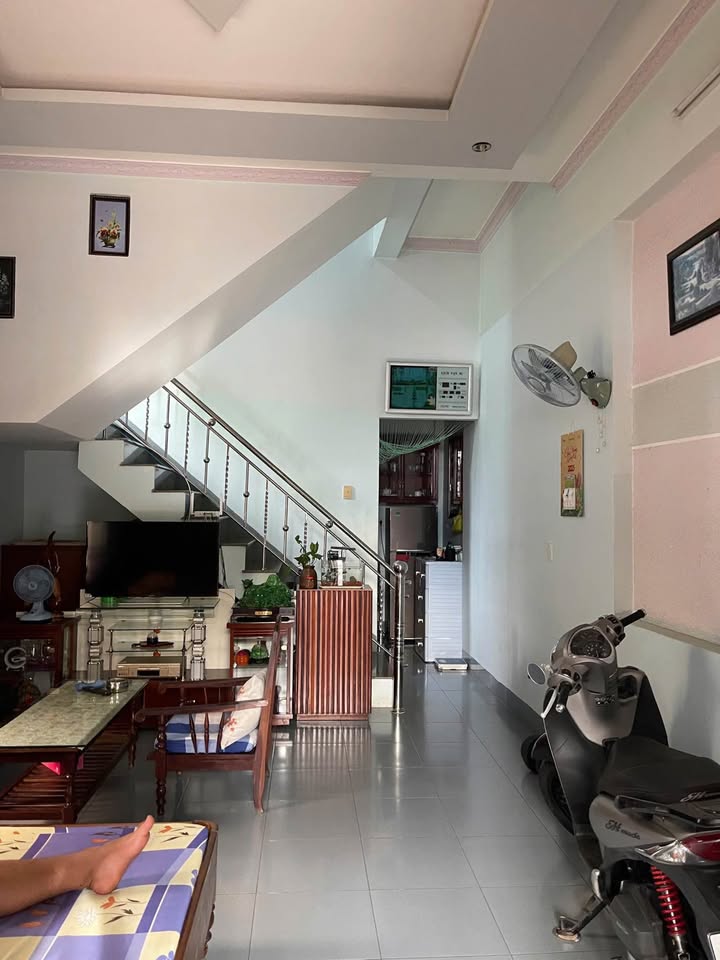 Nhà phố mặt tiền Trương Công Định Buôn Ma Thuột 72m² giá 5.9 tỷ - Đầu tư sinh lời ngay!