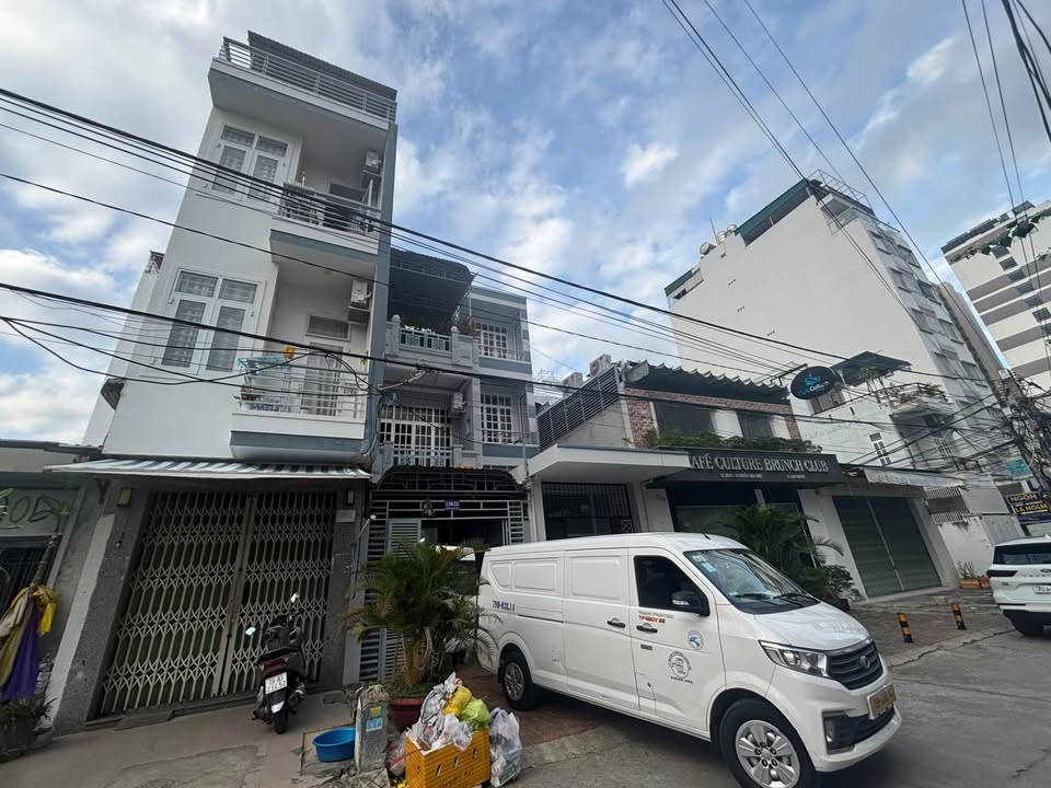 Cho thuê mặt bằng khu phố Tây Nha Trang 250m² giá 60 triệu - Vị trí đắc địa gần biển!