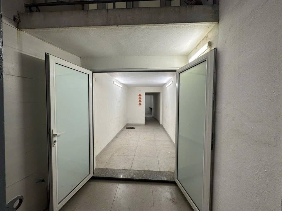 Nhà phố Quốc Tử Giám 40m² giá 5 tỷ - Hàng hiếm, chính chủ!