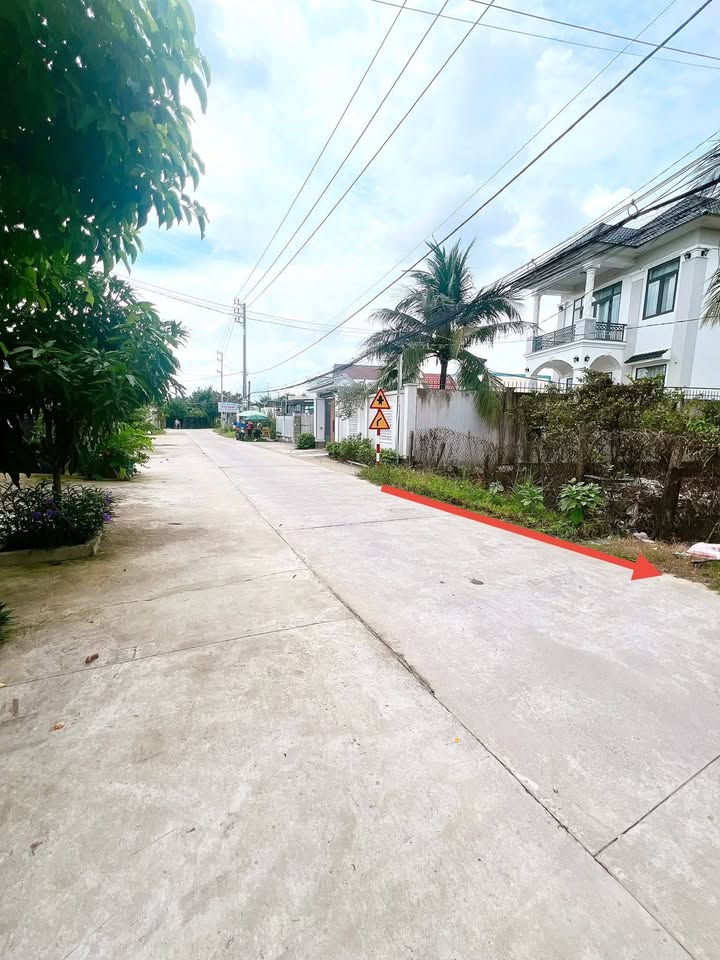 Đất nền hẻm Sân Bia, Phú Tân, 184m² giá 2.208 tỷ - Cơ hội đầu tư hấp dẫn!