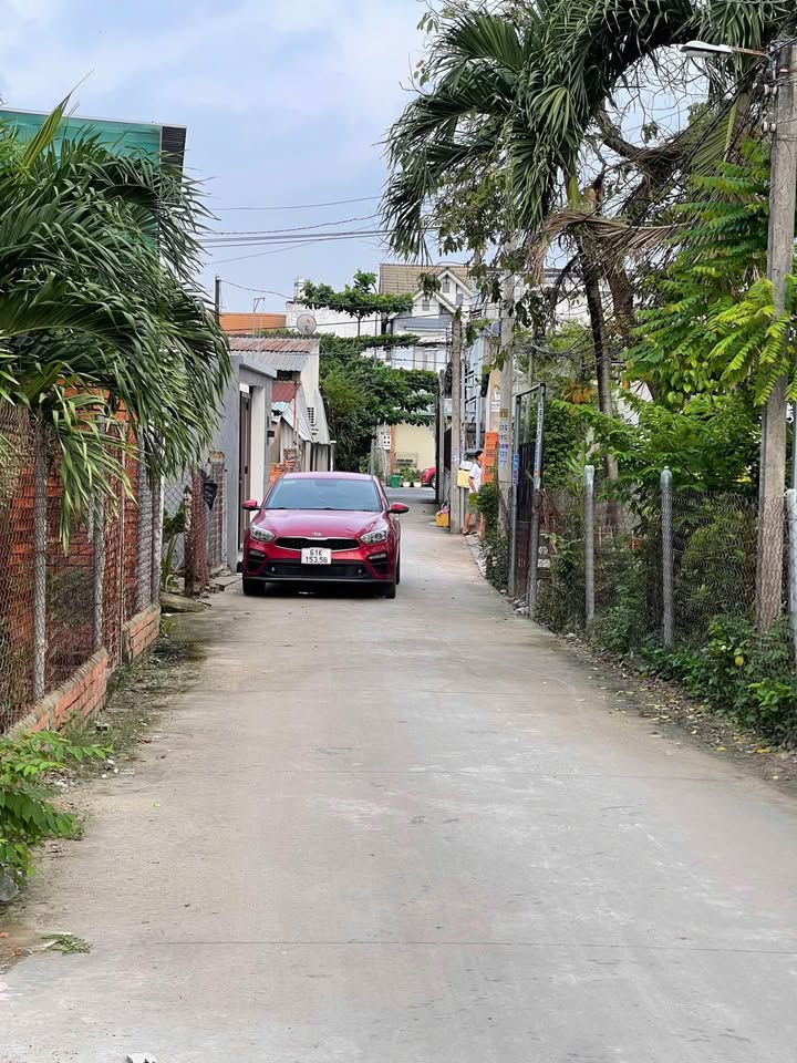 Đất thổ cư Phú Mỹ, Thủ Dầu Một 95m² giá 2 tỷ - Vị trí thuận lợi, hướng Nam!