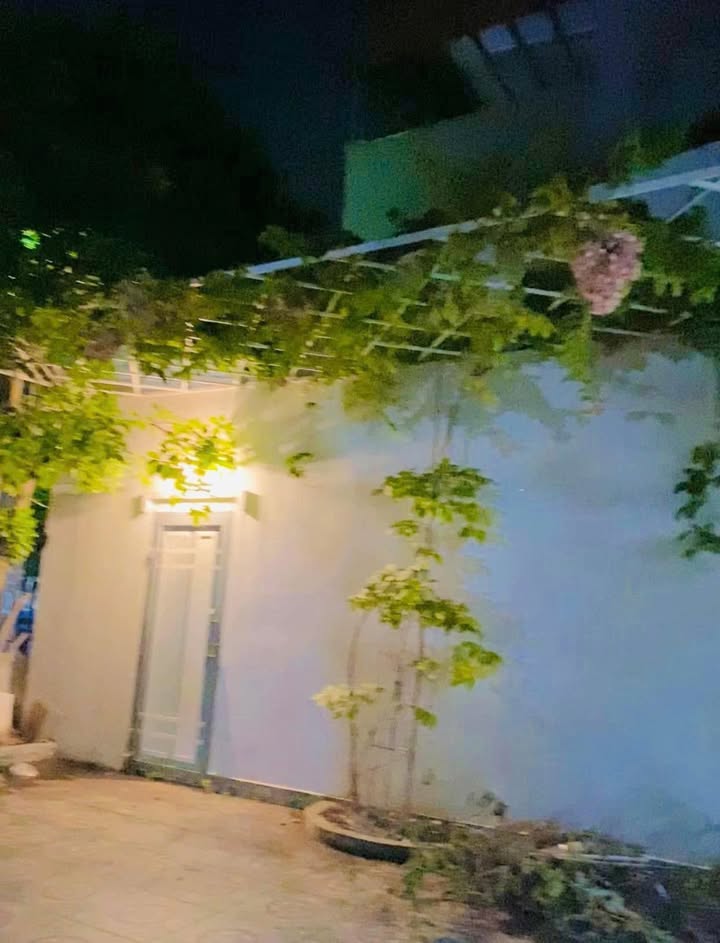 Nhà cho thuê mặt ngõ 90 Trung Lực, Hải Phòng 240m² - Giá chỉ 9 triệu/tháng!