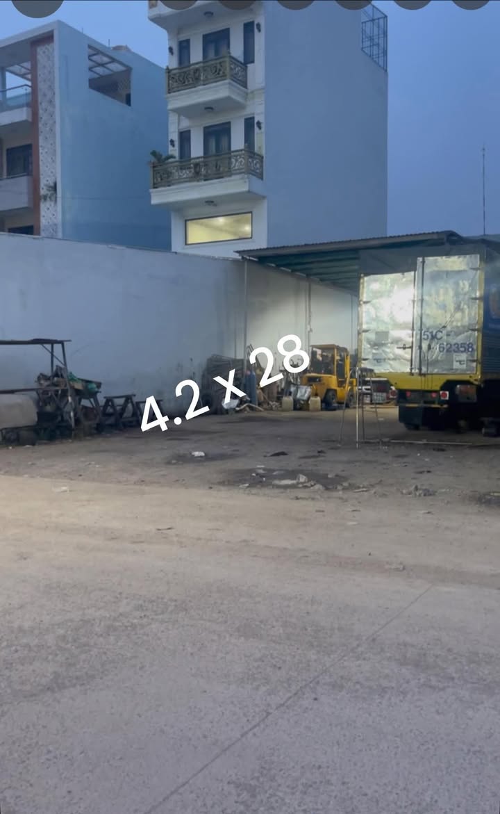 Đất thổ cư Hẻm 111 Tây Lân, 117.6m² giá 4.5 tỷ - Cơ hội đầu tư hấp dẫn!