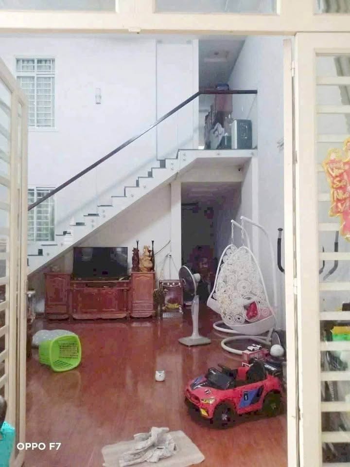 Nhà mặt tiền Quốc lộ 1A, phường 4, TP Tân An 146m² giá 5.5 tỷ - Sẵn sàng vào ở!