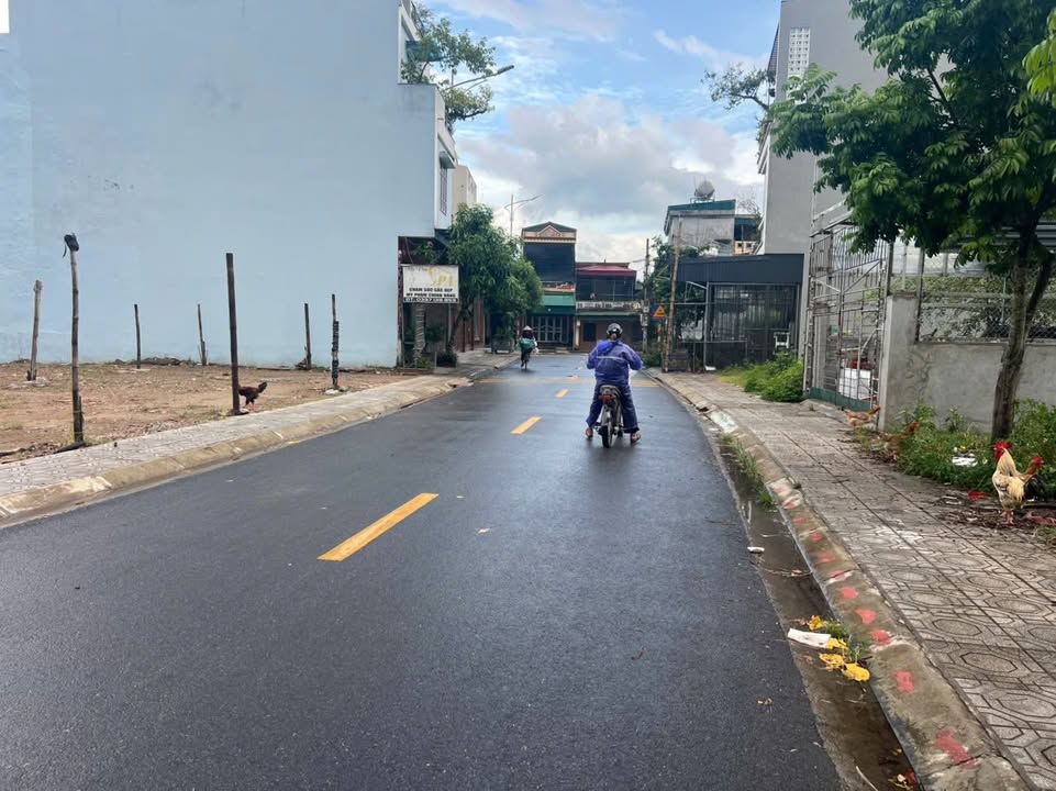 Đất nền cổng chợ Sóc, Vũ Quý, Kiến Xương 82m² - Đầu tư kinh doanh sinh lời!