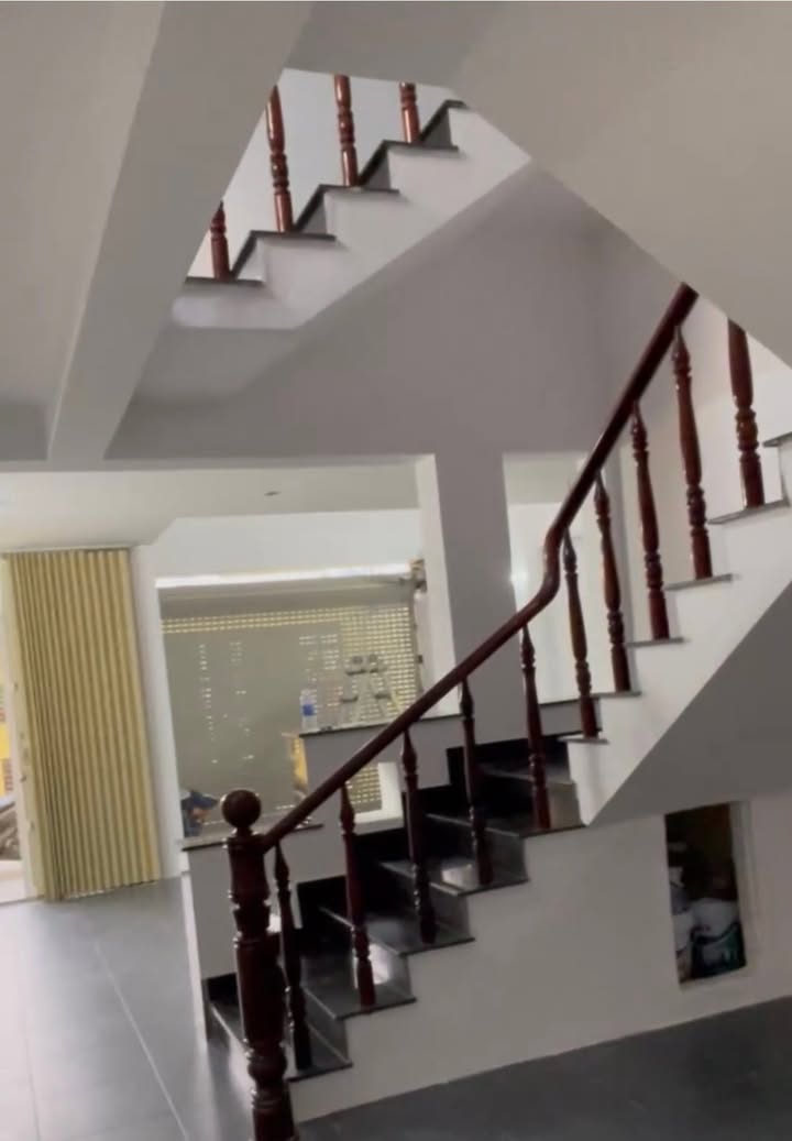 Nhà phố cho thuê mặt tiền đường Phạm Thế Hiển quận 8 - Diện tích 144m², giá 13 triệu/tháng