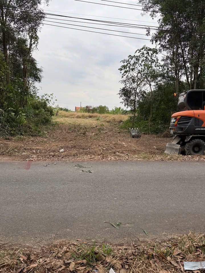 Đất nền Thới Hòa, Bến Cát 330m² giá 1.8 tỷ - Vị trí tuyệt vời cho đầu tư!