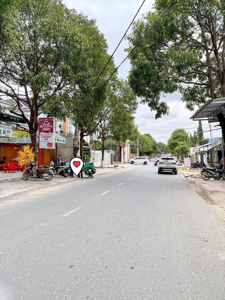 Đất thổ cư Cam Thuận 110m² giá 1.6 tỷ - Vị trí trung tâm, gần tiện ích!