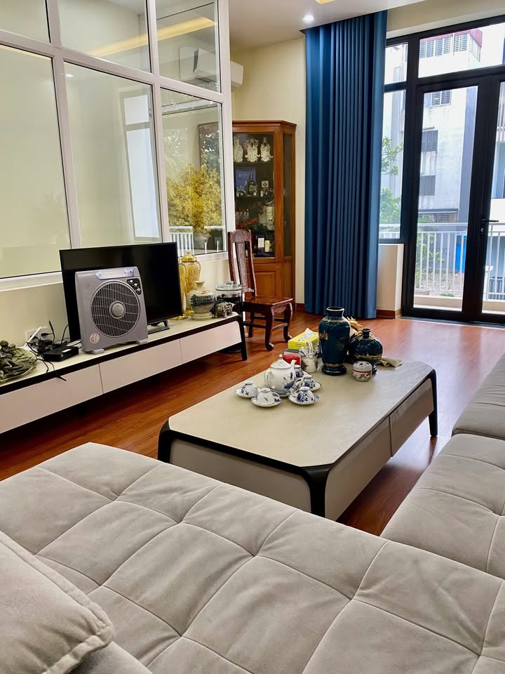 Nhà phố 5 tầng tại ICC Quán Mau, Hải Phòng 100m² giá 16.3 tỷ - Nhà chính chủ, thang máy hiện đại!