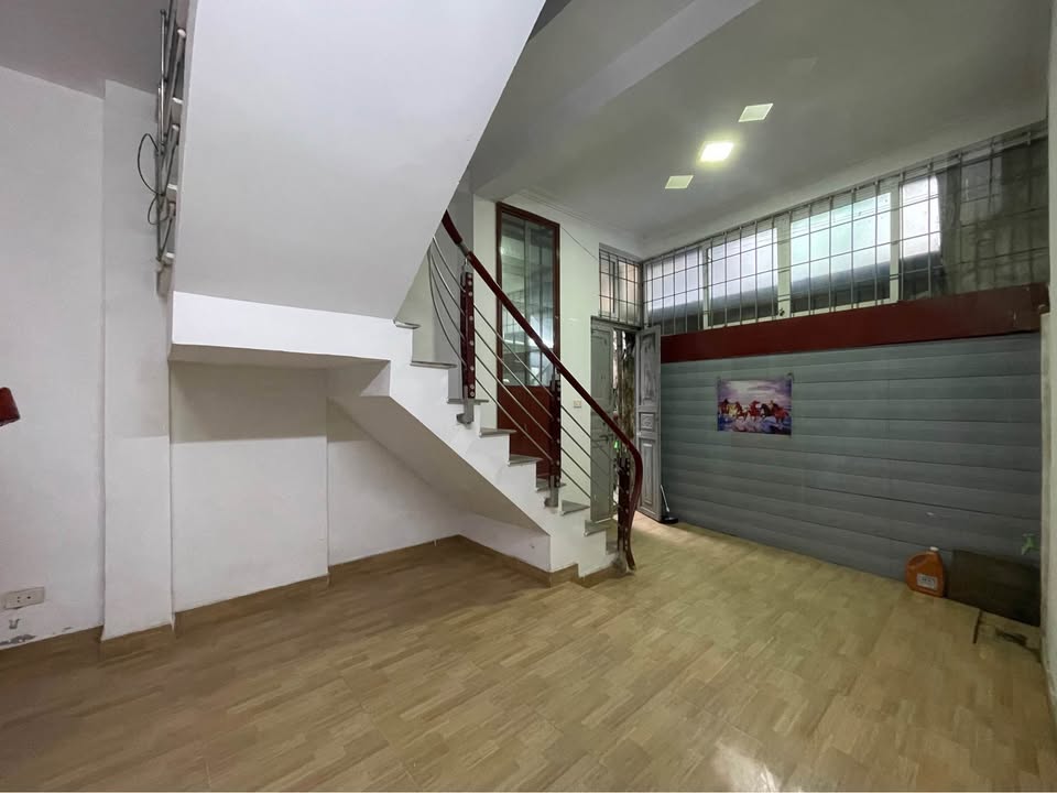 Nhà riêng 121 Máy Tơ, Ngô Quyền 30m² giá 899 triệu - Khu phố quy hoạch đẹp!