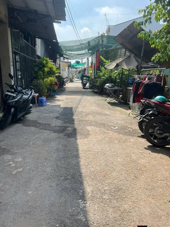 Đất nền 85m² đường Tân Xuân - Trung Chánh 2 - Giá 4.8 tỷ - Đầu tư sinh lời!