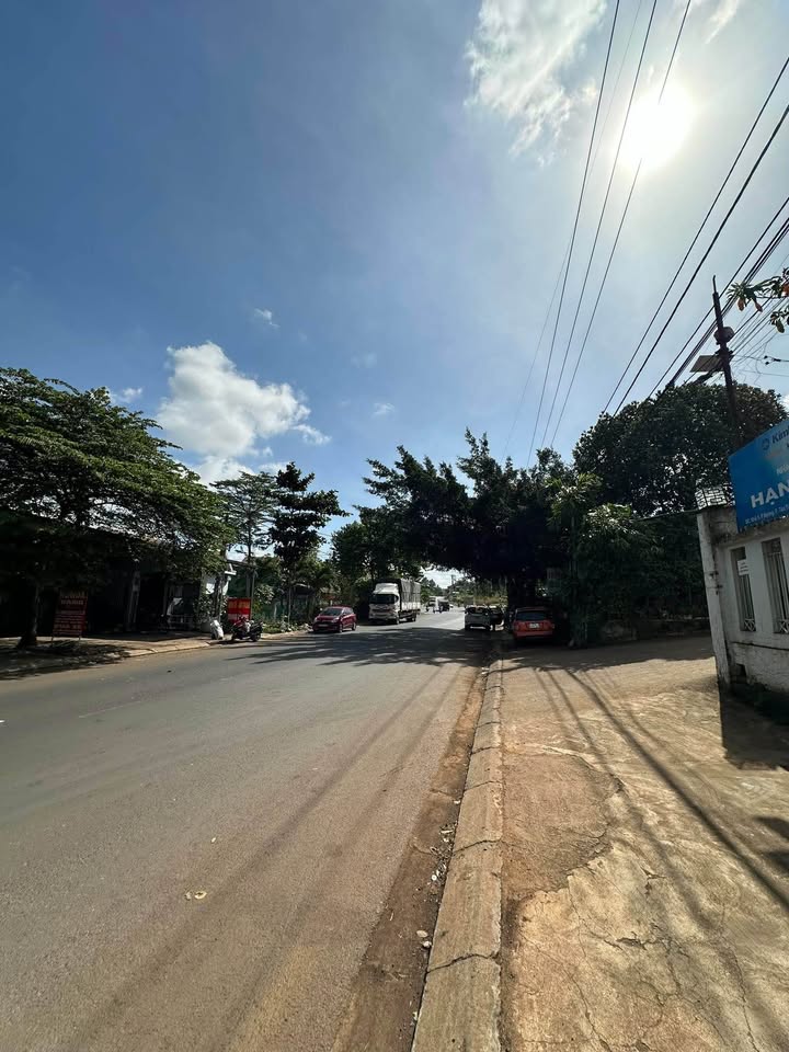 Đất mặt tiền Y Ngông Nối Dài, Tân Tiến, 100m² giá 3.35 tỷ - Cơ hội đầu tư sinh lời!