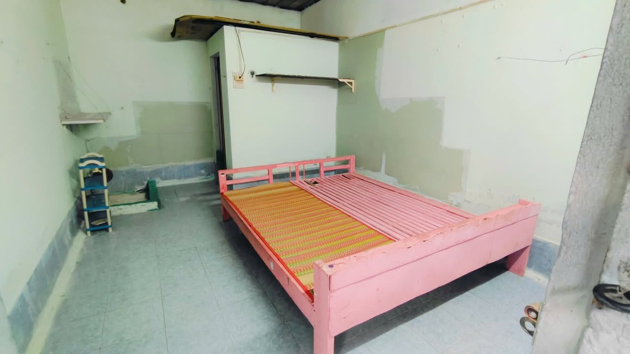 Phòng trọ cho thuê tại Hẻm 107, đường 3/2 - Giá 1.1 triệu, an ninh tốt!