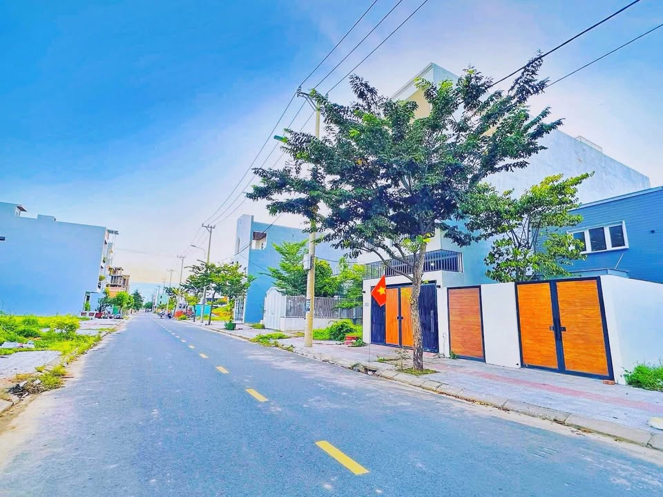 Đất nền khu Nam Hòa Xuân Đà Nẵng 105m² giá 5.6 tỷ - Cơ hội đầu tư tuyệt vời!