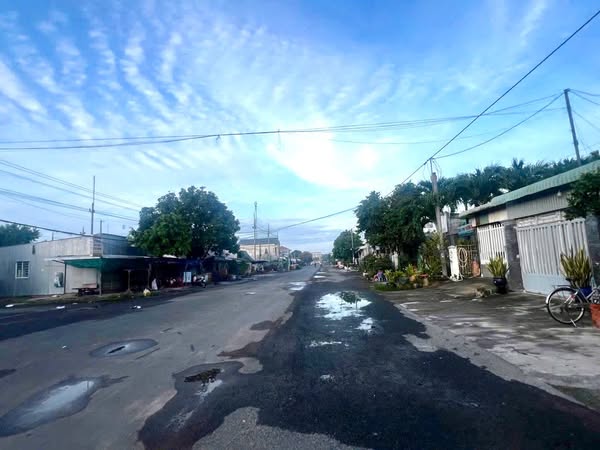 Cho thuê đất mặt tiền đường Trần Văn Thành, An Giang 450m² - Giá cực tốt chỉ 8 triệu!