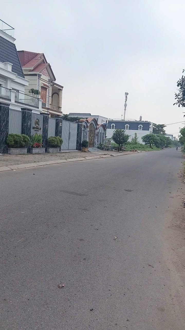 Đất Phạm Văn Hai, Tân Tạo 120m² giá 5 tỷ - Sổ hồng chính chủ!