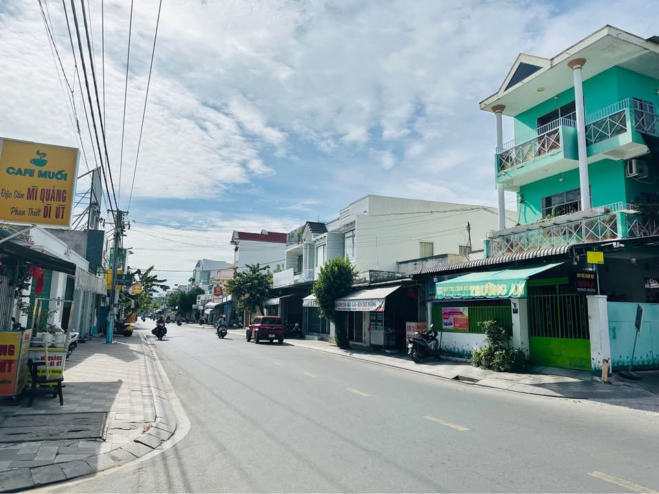 Đất mặt tiền Phạm Ngọc Thạch, Phan Thiết 100m² giá 4.9 tỷ - Cơ hội đầu tư tuyệt vời!