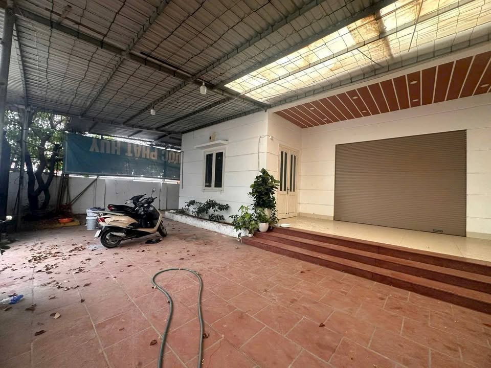 Nhà cho thuê mặt tiền lớn tại Phước Long, Nha Trang 250m² - Không gian lý tưởng cho văn phòng và kho chứa!