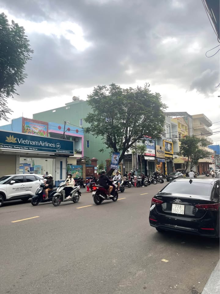 Nhà hẻm Trần Hưng Đạo, P. Trần Hưng Đạo, Quy Nhơn 20m² giá 900 triệu - Sổ đỏ chính chủ!